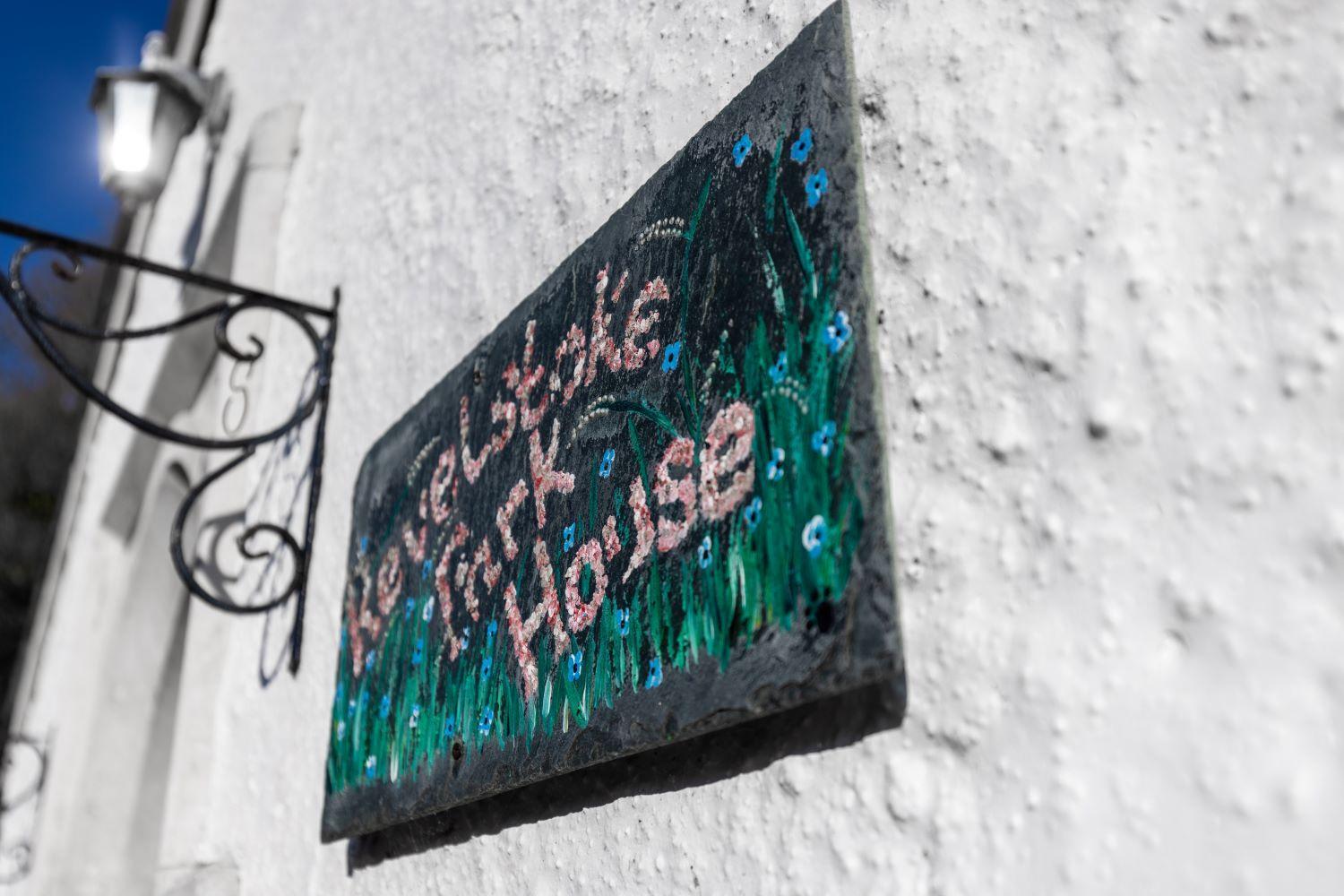 Вилла Revelstoke Park House Noss Mayo Экстерьер фото