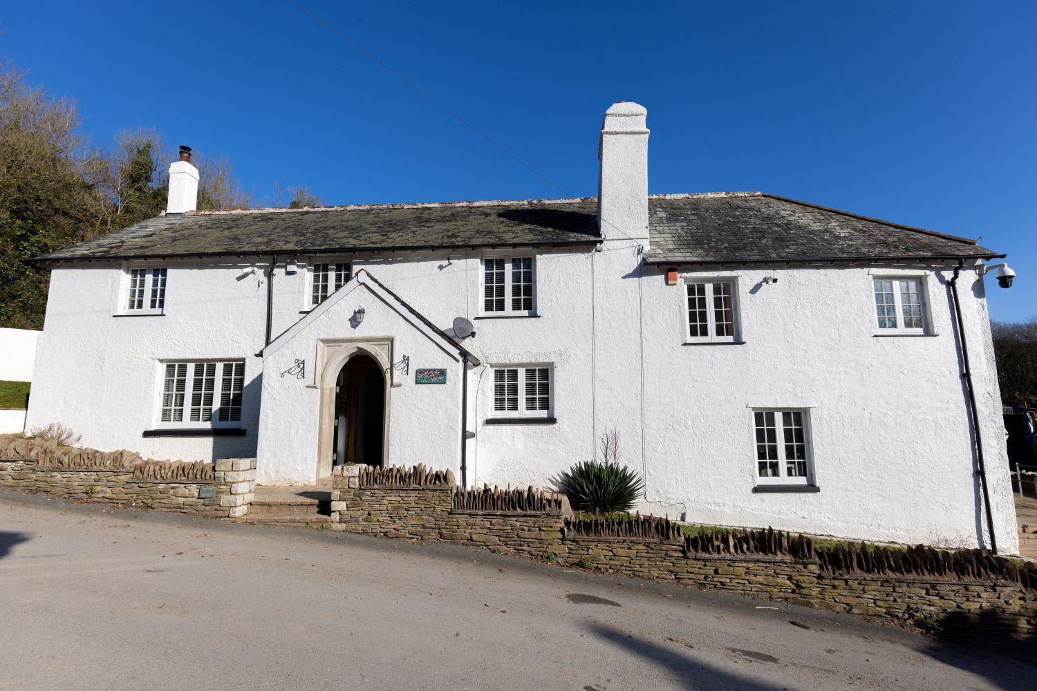 Вилла Revelstoke Park House Noss Mayo Экстерьер фото